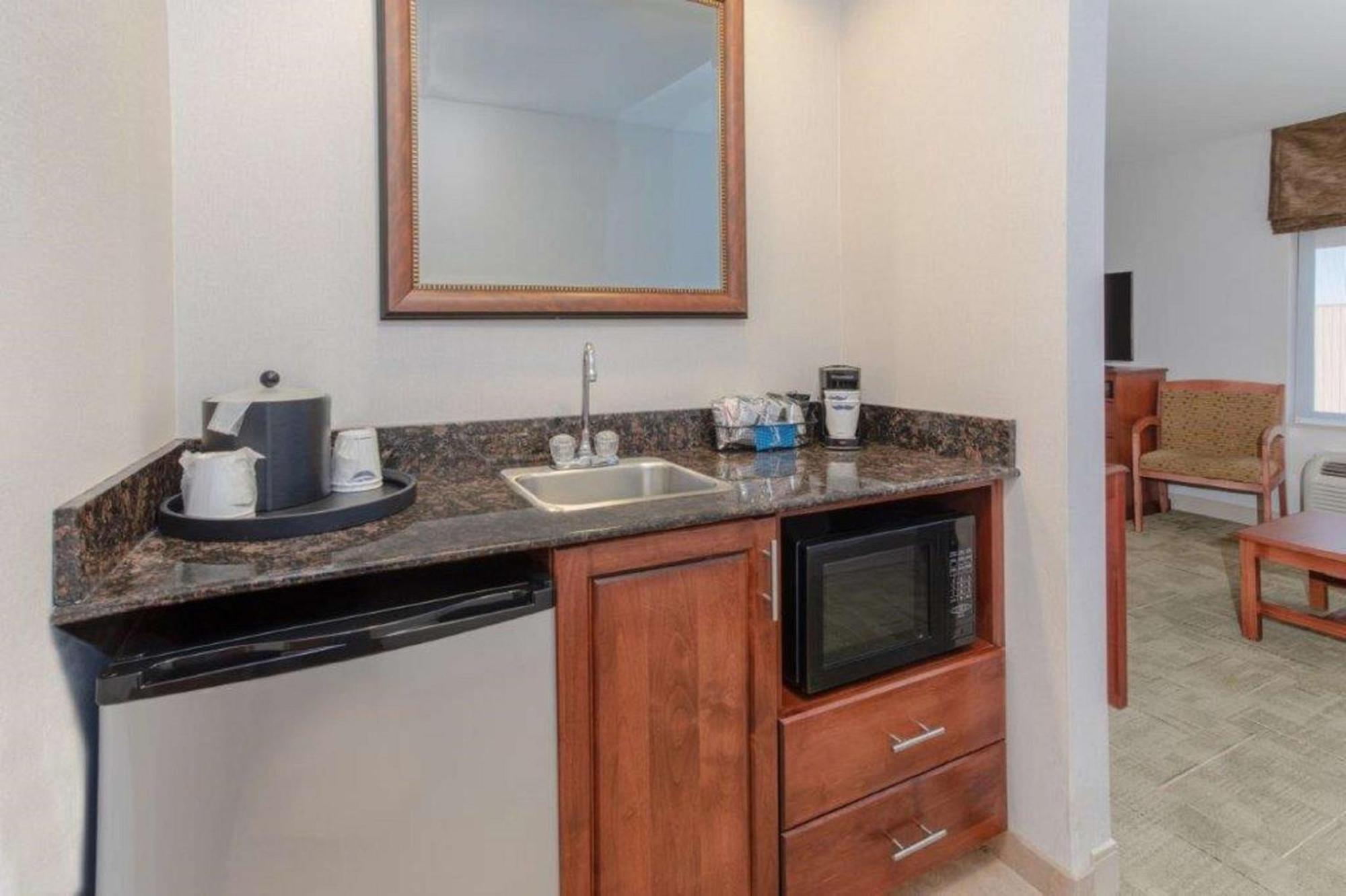 Hampton Inn Rock Springs Bagian luar foto